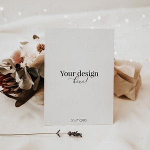 Maqueta de invitación de eucalipto, tarjeta de 5x7, estilo bohemio otoñal (PSD)
