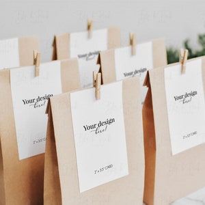 Gift Tag Mockup, Multiple Favor Tags Mockup, 2x3.5 Inches Tag, PSD Smart Object Mockup, Wedding welcome tag mockup, guest tag mockup,