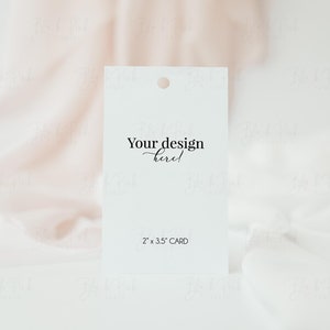 Neutraler Favor Tag Mockup, Vertikaler Geschenkanhänger Mockup, 2x3,5 Zoll Tag, PSD Smart Object Mockup, Hochzeit Willkommen Tag Mockup, Gasttag