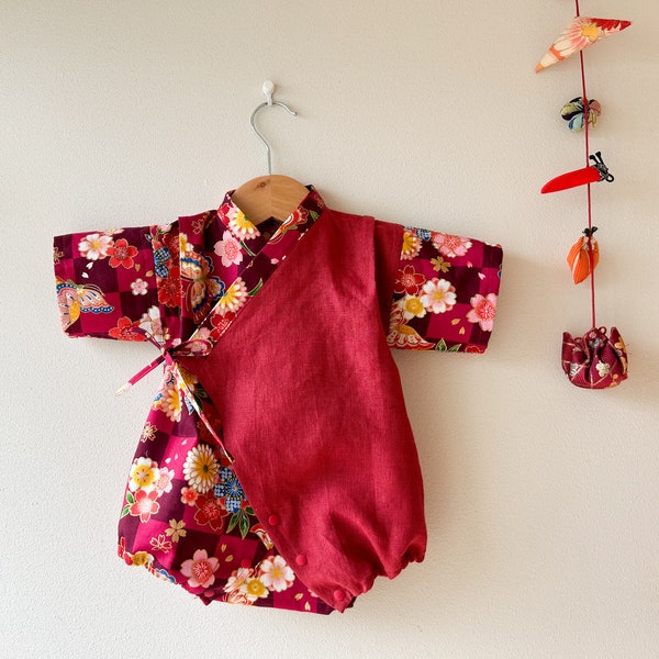 Baby kimono, Baby Jinbei, flower pattern, Made in Japan, Japanese traditional clothing, Asian, Birthday present, Spring, Haru, Red