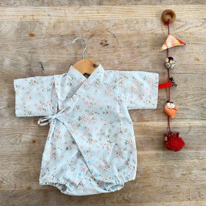 桜ブルーベビー着物、ベビー甚平、日本製、ハンドメイド、新生児、ベビーロンパース、春、夏