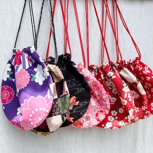 Japanische runde Kimonobeutel, japanische Taschen, japanische Stofftaschen, handgefertigt, kleine Beutel