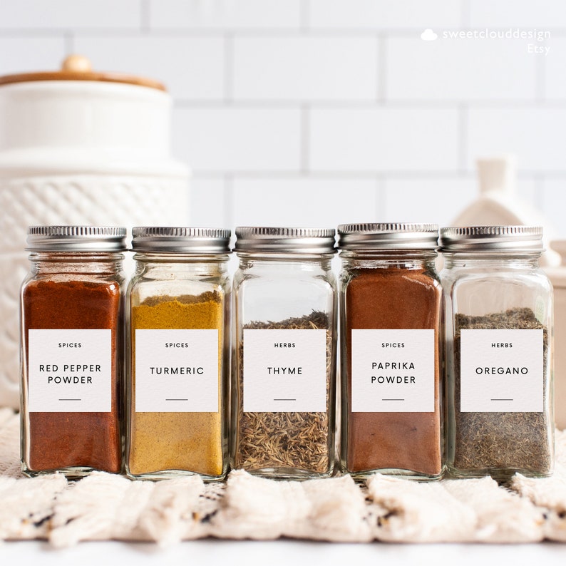 Redigerbara utskrivbara etiketter för kryddburkar Modern minimalistisk Avery-etikettmall Kryddetiketter Nedladdningsbar gör-det-själv-kryddetikett Köksörter bild 3