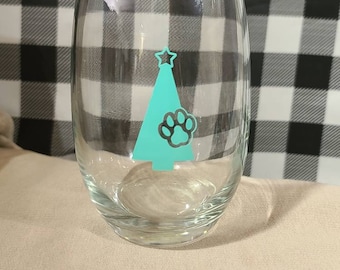 Stemless wine glass with Christmas tree / Pet paw design