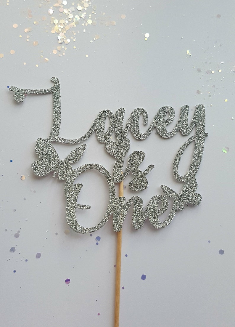 Personalised Hearts Name /& Age Glitter Cake Topper