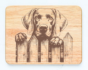 Tabla de cortar de madera de caucho con diseño de perro Weimaraner, grabada con láser.