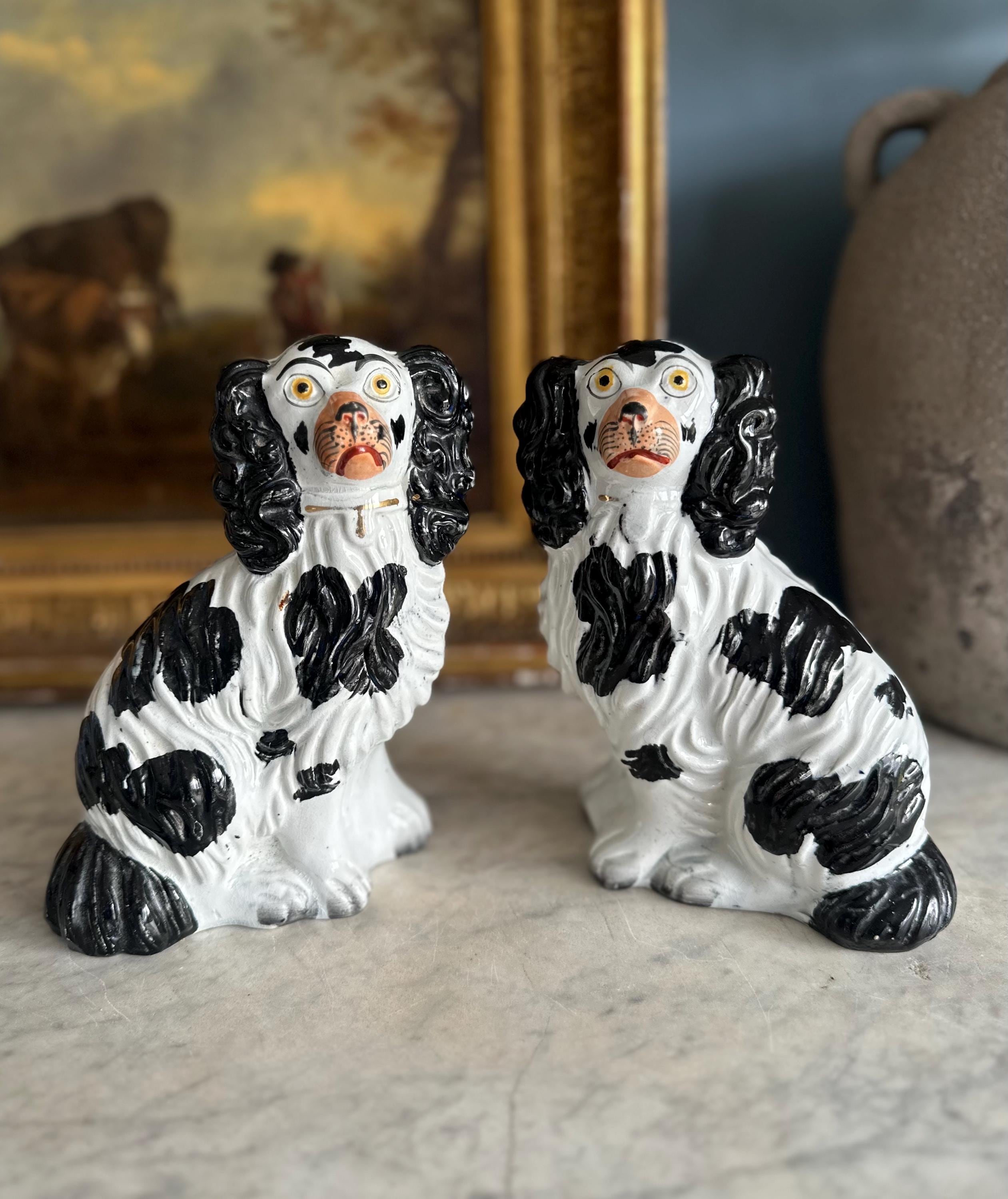 Crown stafford イギリス陶器 陶器 花瓶 犬 イギリス 1950年代