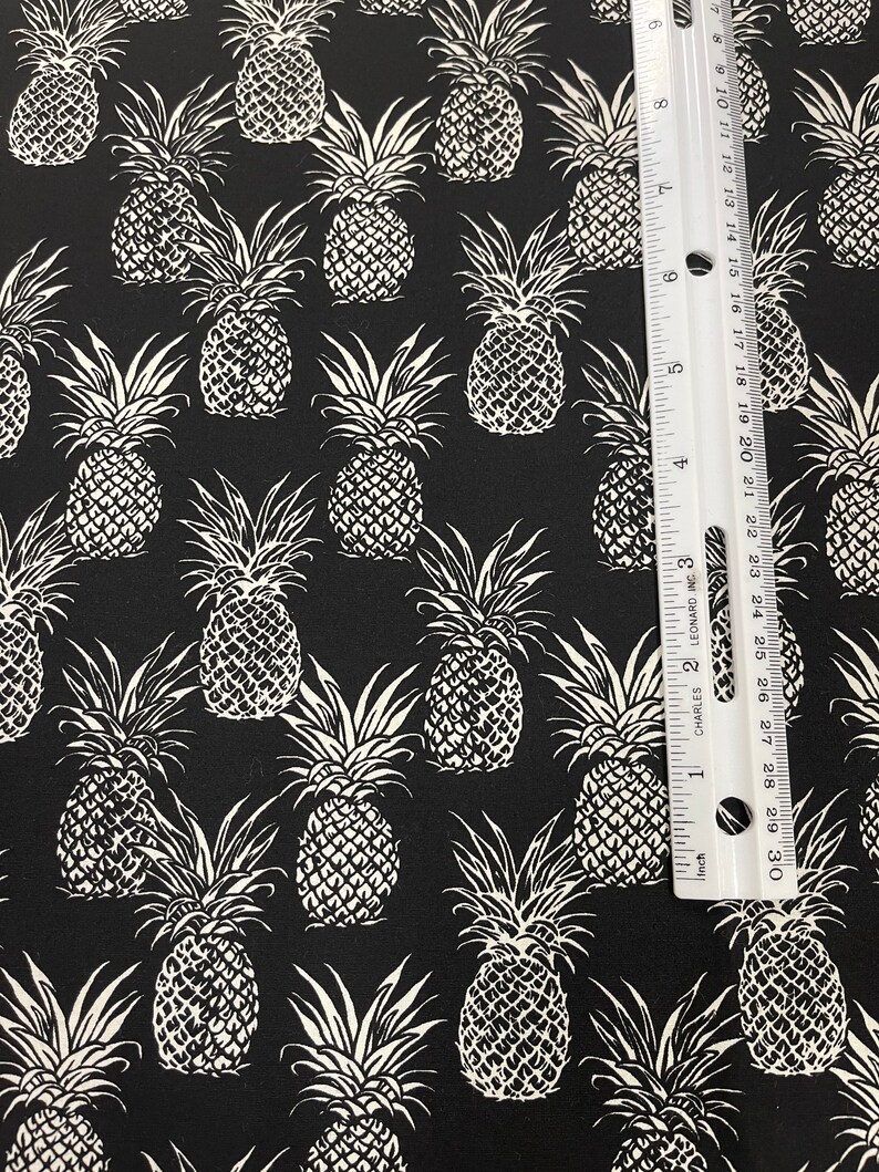 Black /& Light Blue Black Hawaiian Pineapple 100/% Cotton Hawaii Cotton Fabric by the Yard
