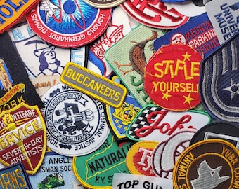 PATCHBOMB PACK Vintage und NOS bestickte Patches für Jeansjacken Hosen Letterman Verschiedenes Value Mystery Box