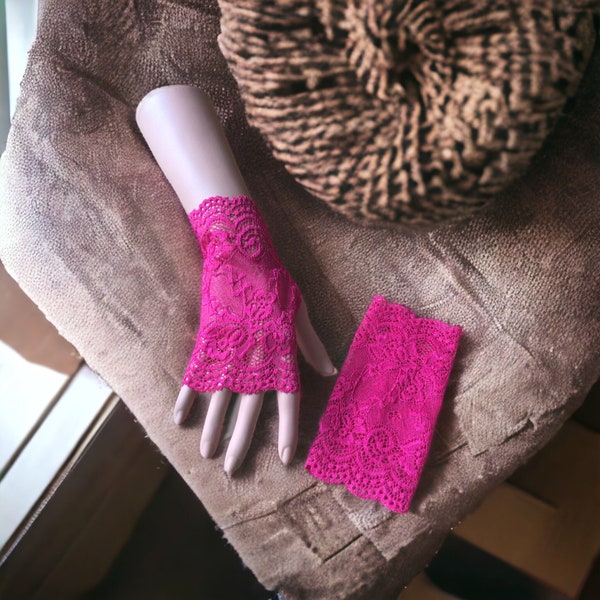 Lace mittens /wedding mittens /women's mittens /fingerless wedding mittens /lace gloves /women's Christmas gift /boho mittens