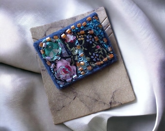 Textile brooch /women's brooch /poetic brooch /boho brooch /textile jewelry /boho jewelry /unique gifts /upcycling jewelry