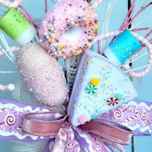 Candy Christmas Tree Topper, Christmas Bow, Pink Christmas Tree Topper, Christmas Tree Topper Bow, Pink Christmas Tree Bow With Sprays