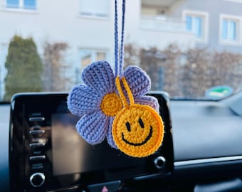 Handmade crocheted car rearview mirror charm, flower with smiley face, rearview mirror decoration, good vibes car charm