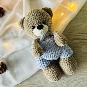 Gehäkelter Teddy Bär, Plüschtier, Amigurumi, Häckeltier