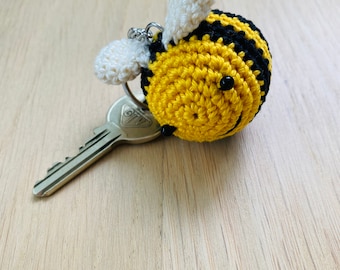 Keychain bee, crocheted pendant, accessories