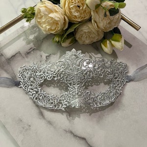 Swarovski® Crystal Glass Luxury Silver Lace Women&#39;s Lace Mask perfect for masquerade ball, wedding, hen dos, hand strung organza ribbon