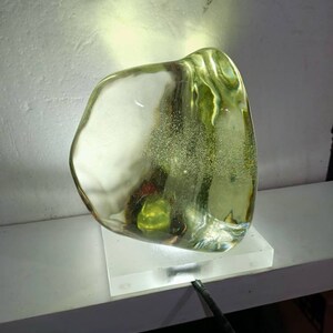 5.1kgE046 Nuovi pezziTopaz Yellow Foamof Andara Crystal Monatomic Natural lucidato con luce di base a LED per la meditazione immagine 2