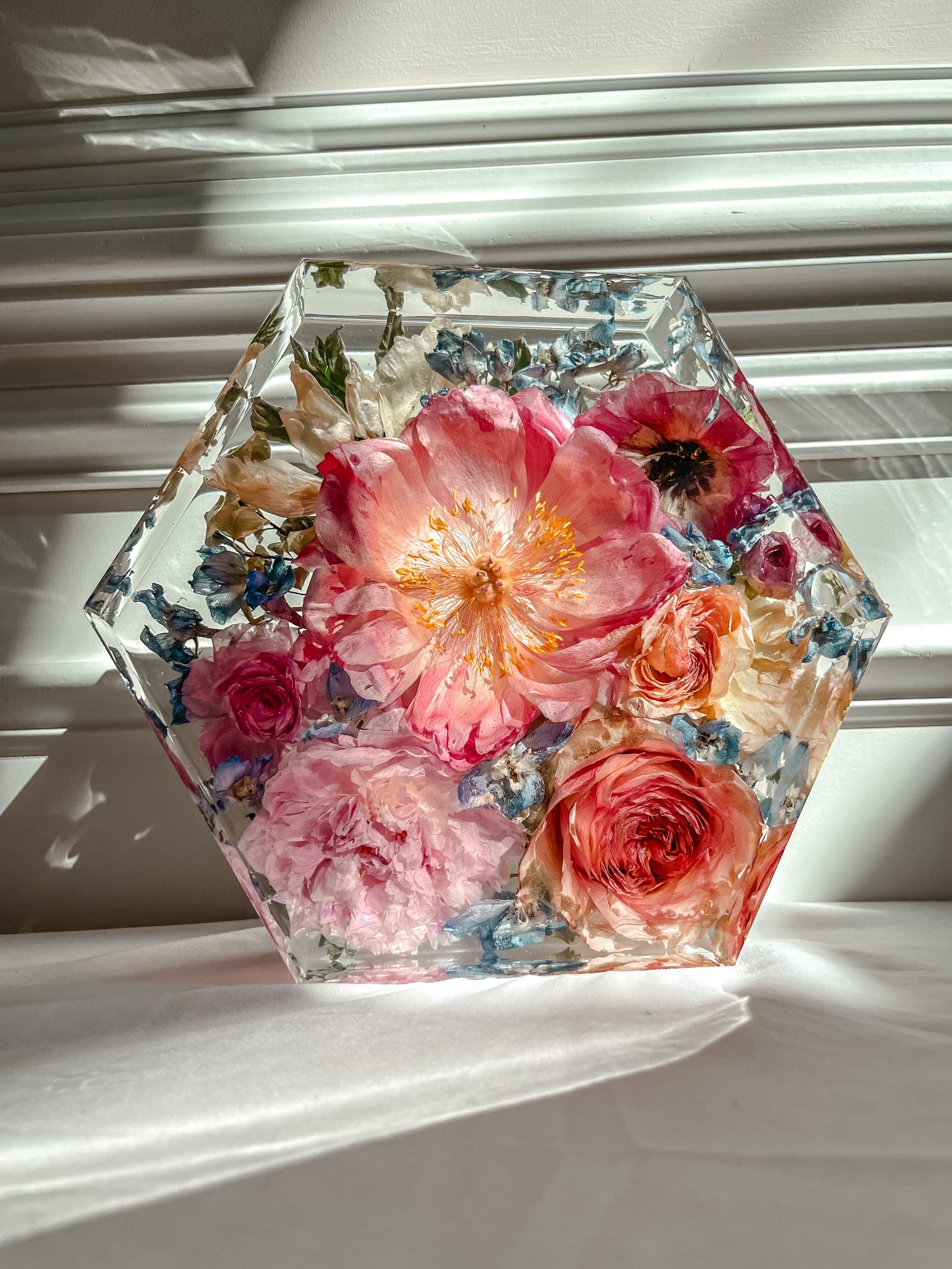 Resin Flower Preservation at Rs 7999/piece