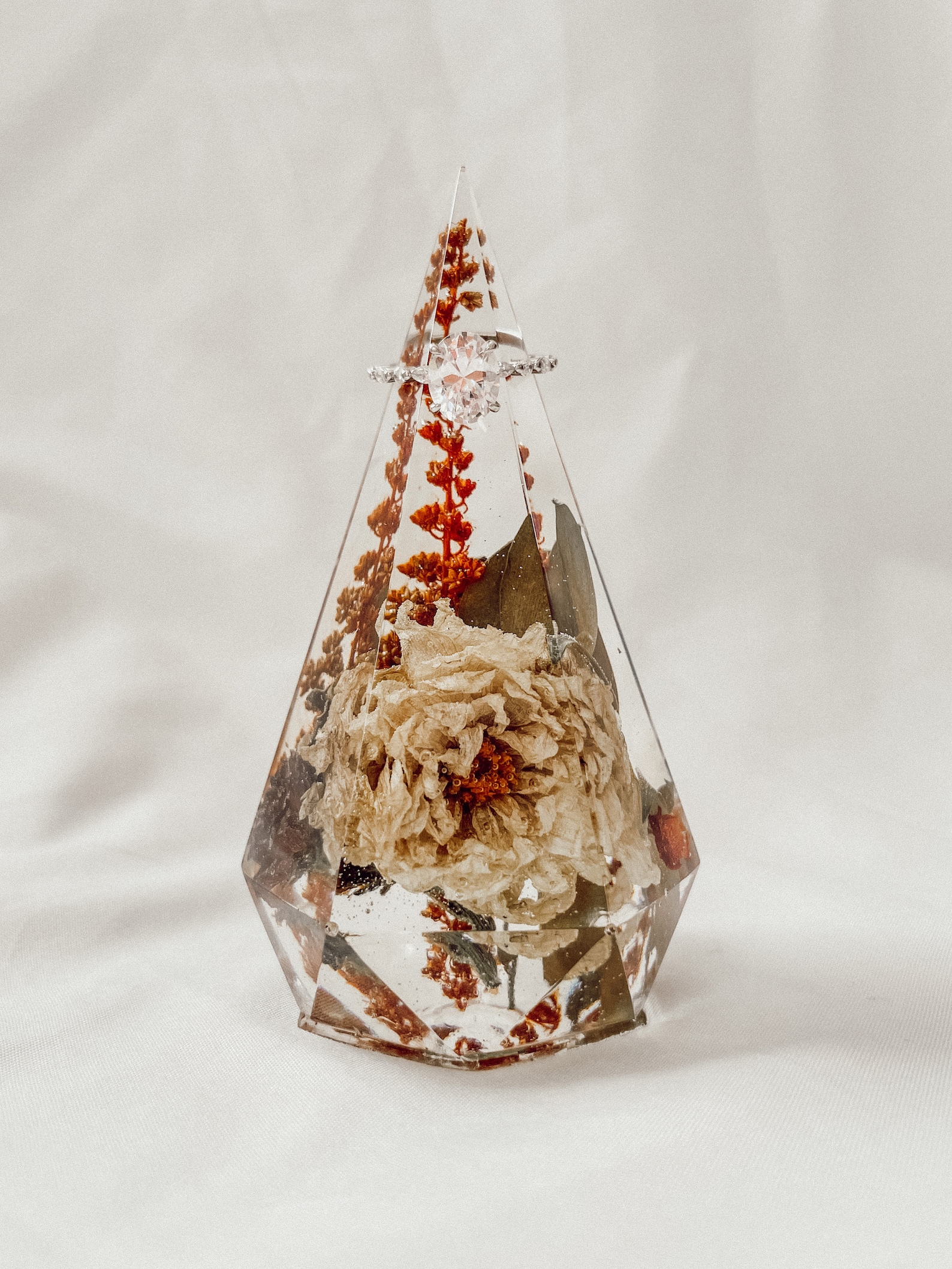 Custom Ring Holder With Dried Flowers Only Resin Ring Holder Etsy