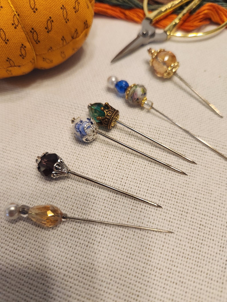 Crown bead pins image 5