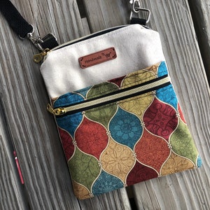 Mini Crossbody Canvas Tasche ~ für Smartphone, Reise, Ausweis, Bargeld ~ 2 Reißverschluss-Beutel-Tasche ~ 16,5 in x 8 in ~ Handgefertigt ~ Boho ~ Marokkanisches Mosaik