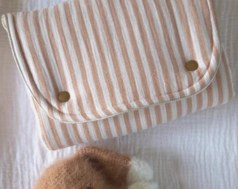 Portable changing mat