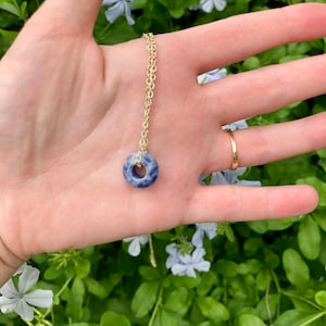Donut Sodalite Necklace | Meditation Gift | Blue Sodalite Jewelry | Gemstone Pendant Necklace | Dainty Layering Necklace | Calming Gift