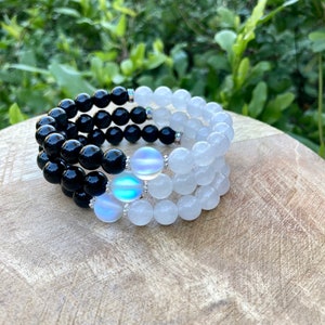 Yin Yang Black Obsidian & White Quartz Bracelet, Black and White Beaded Bracelet, Balancing Bracelet, Yoga Meditation Jewelry