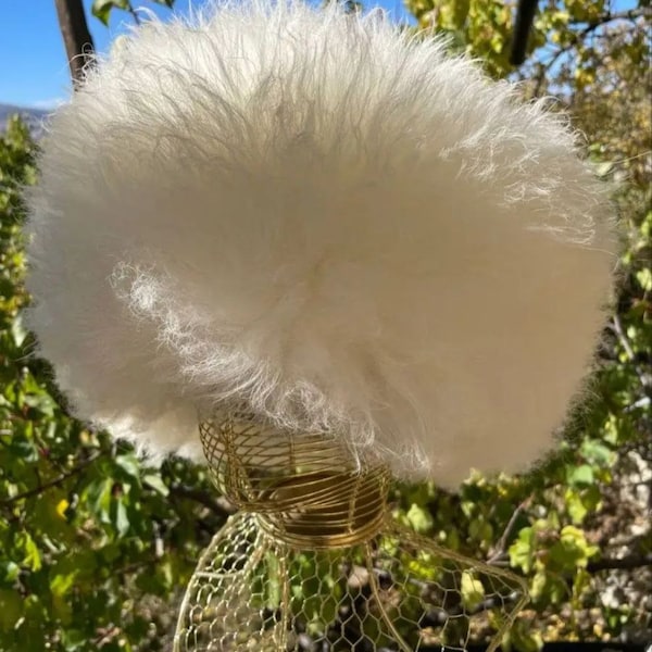 Khabib Nurmagomedov 's Papakha, hat made of natural sheepskin, mohair hat, cap