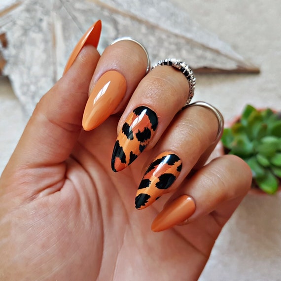 CAROL 'B' Leopard Print Press on Nails Animal - Etsy