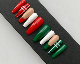 Red and Green Christmas theme