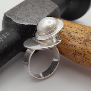handcrafted silver ring with natural pearl,natulal pearl ring,gift for mom,statement silver ring,asymetric ring,alternative engagement ring
