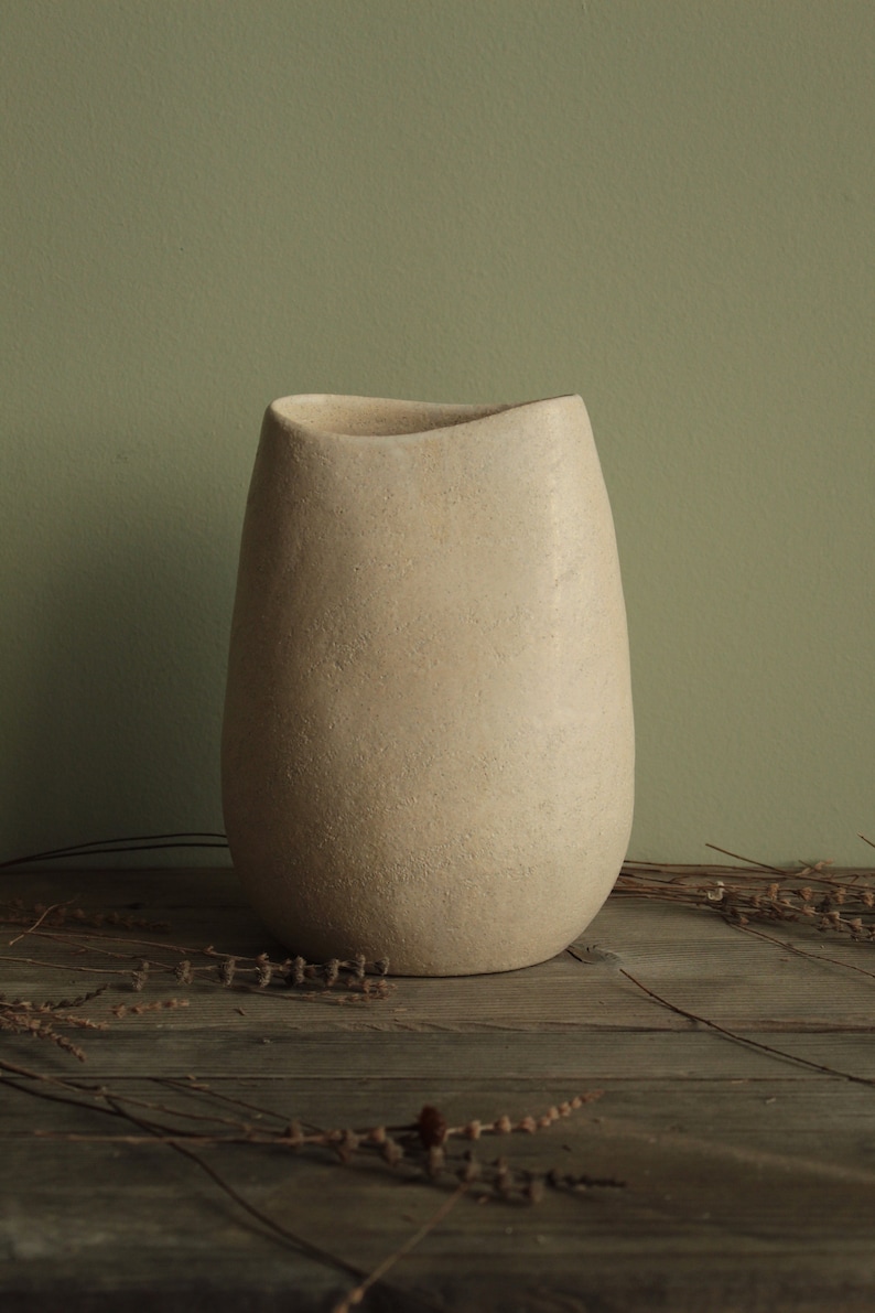 White stoneware vase 2, Handmade ceramic decorative vase, Home decor vase, Interior decor art vase, Flower vase, Interior design vase 画像 1