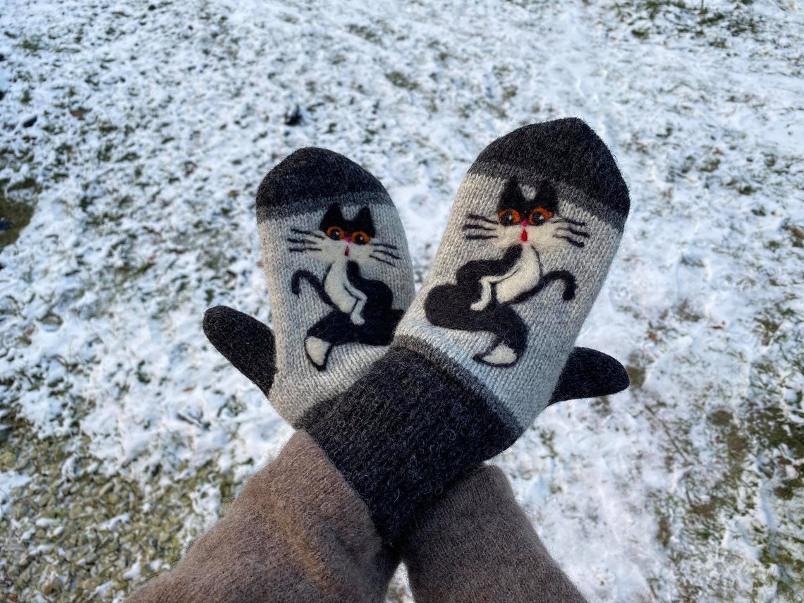Warm Knitted Mittens with a Cat Unique 100 Wool Handmade Etsy