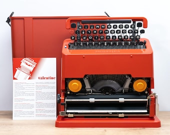 QWERTY - Olivetti VALENTINE Typewriter (Red) - Rare English QWERTY - Iconic Sottsass Vintage Manual - Carefully Serviced and Ready to Type