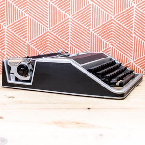 OLIVETTI DL - De Luxe - LETTERA 33 1968! Made In Italy Manual Perfect Working Typewriter Designed By Ettore Sottsass - Serial 4554302