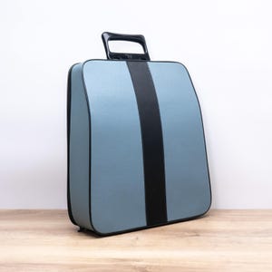 1970s OLIVETTI Single-Zip Carrying Case – Original Case for Lettera 22, Lettera 32 & Similar Olivetti Portable Typewriters