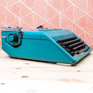 Rare First Series OLIVETTI STUDIO 45 1968! Made In Italy Manual Portable Perfect Working Typewriter By Ettore Sottsass - Serial 1201006