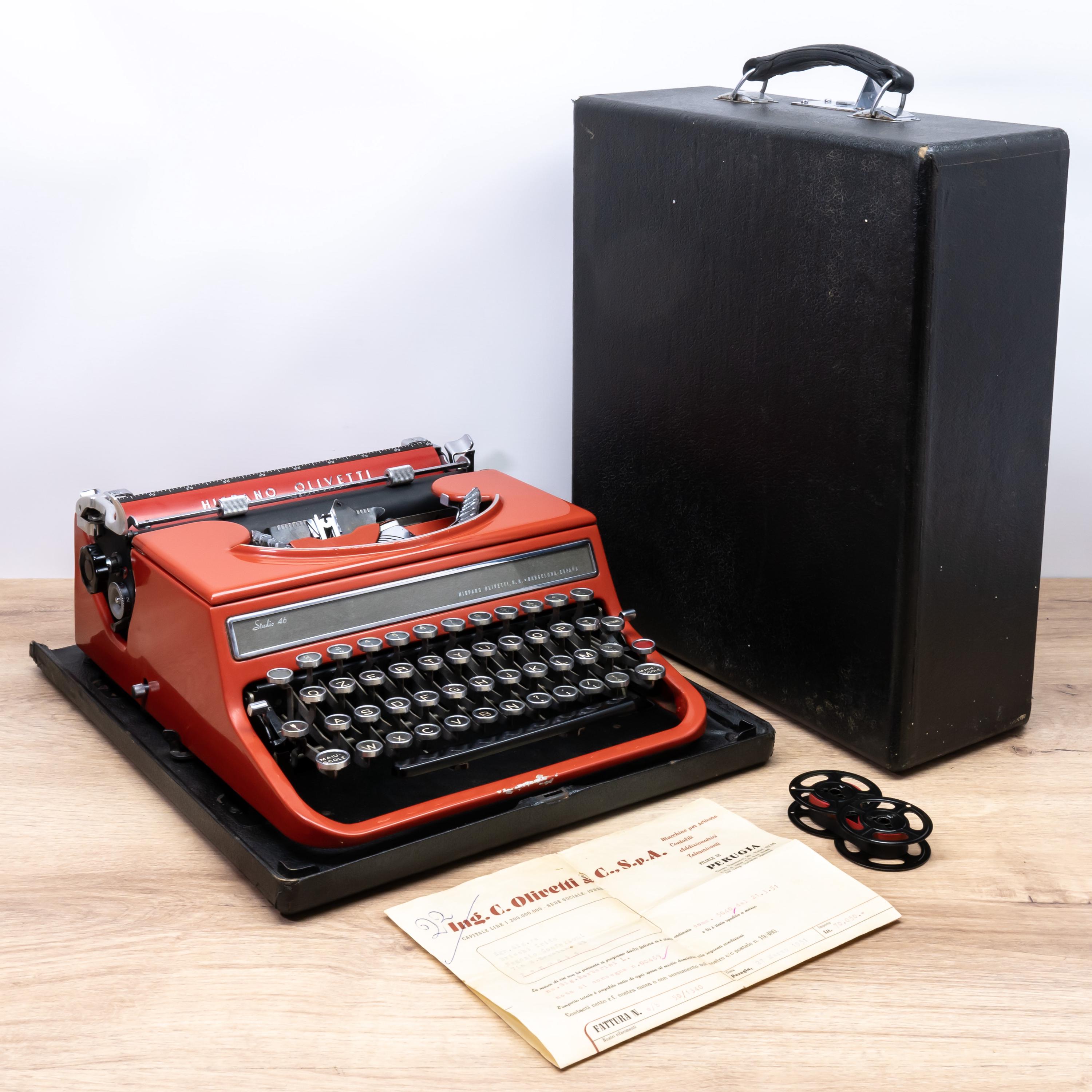 Hispano OLIVETTI Studio 46 Typewriter (1951, Red Finish