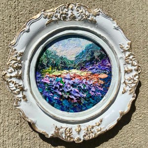 Lavender field,5” diameter , original impasto oil painting ,framed in hand grafted antique frame.