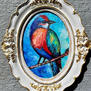 El pájaro, 5”x7”, ovalado, marco de madera, pintura al óleo empastada