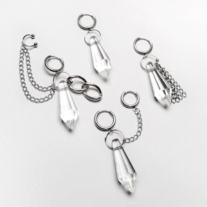 Mono boucle d’oreille en acier inoxydable avec pendentifs en verre style cristal