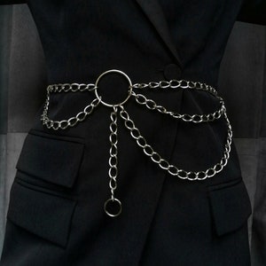 Waist and hips belt in silver color chain and O ring, handmade