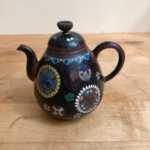 Antique Chinese Cloisonne Minature Oriental  Teapot // Metalwork and Enamel