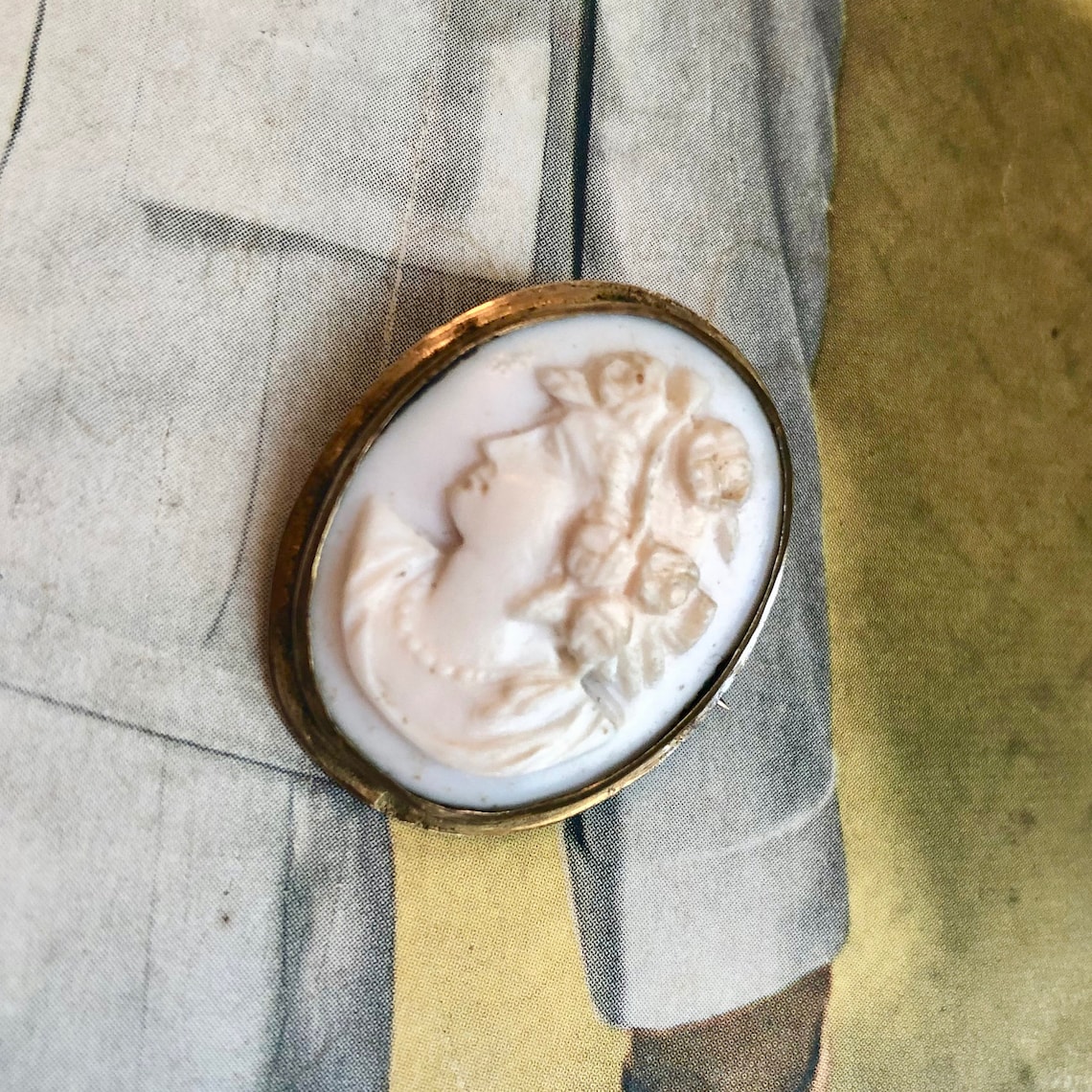 Antique Left Facing Grecian Cameo Brooch // 1920s White Shell | Etsy