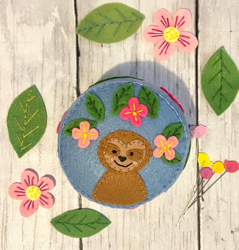 Gift for Sloth Fan Sloth Pincushion Sewing Gift Felt Pincushion Sloth Sloth Felt Pincushion Gifts for Friends Pin Cushion