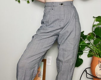 plaid tapered pants with strap
