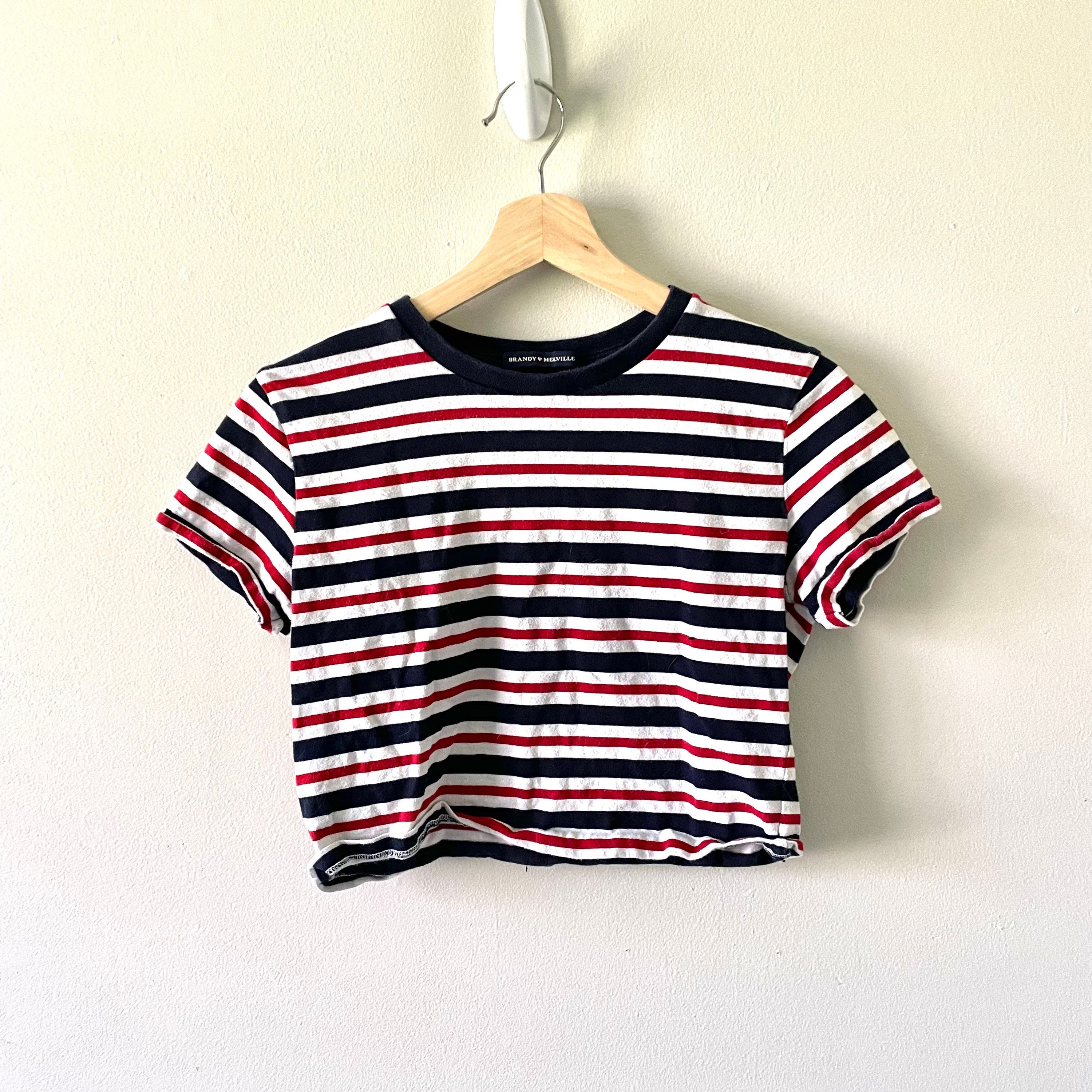 Brandy melville cheap jones sweatshirt