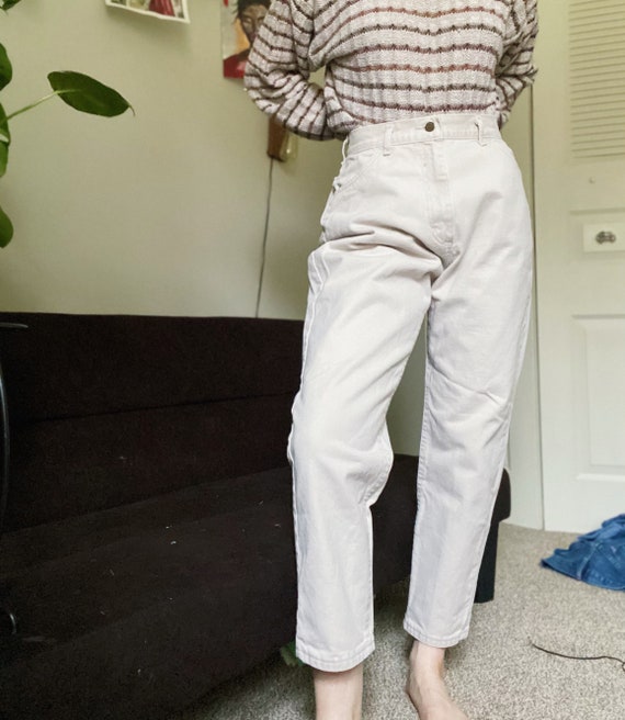 Lee jeans, beige jeans, mom jeans, high waisted mo