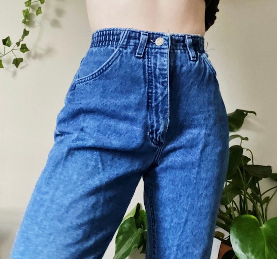 Mom jeans, vintage mom jeans, elastic mom jeans, h